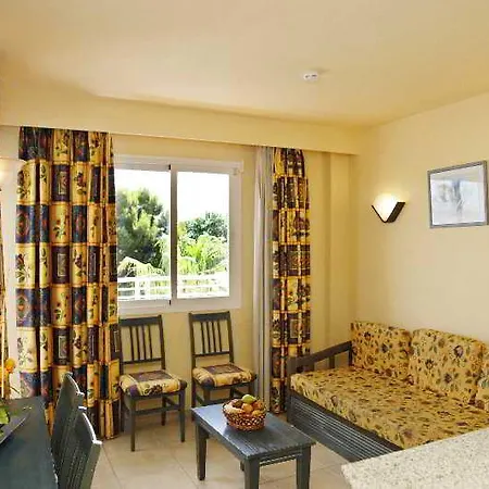 Apart Otel Aluasun Continental Park & 4*
