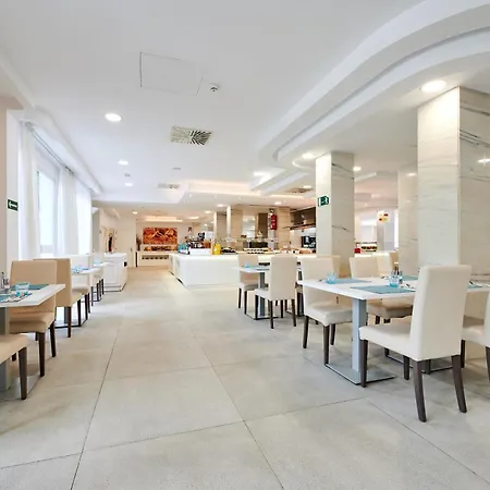 Aluasun Continental Park & Apart Otel Playa de Muro (Mallorca)