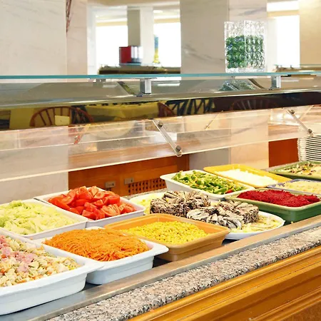 Aluasun Continental Park & 4* Playa de Muro (Mallorca)